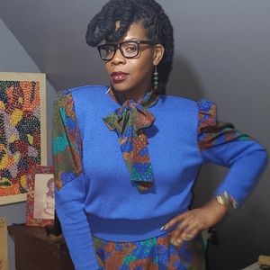 Vintage 2 Piece Skirt Set...SHE workin 9 to 5